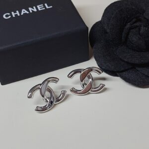 Chanel Jewelry Style 40
