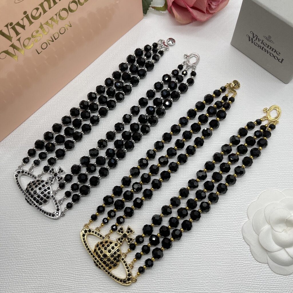 Jewelry Style 80