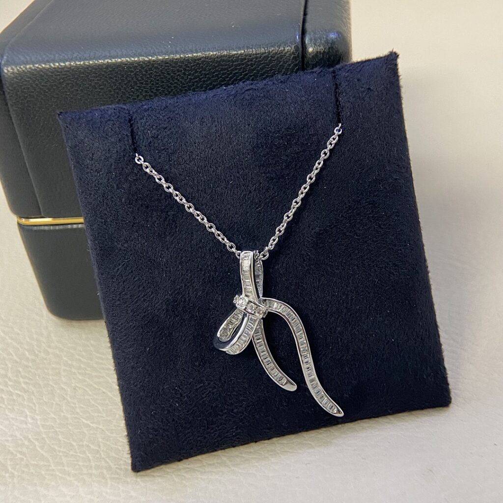 Graff Jewelry Style 50