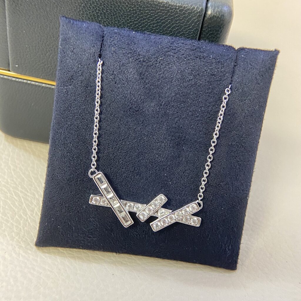 Graff Jewelry Style 45