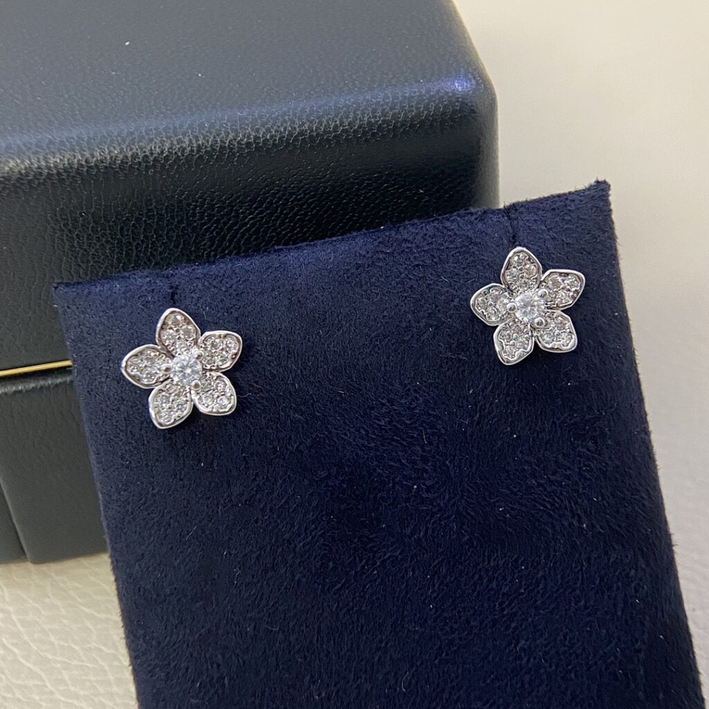 Graff Jewelry Style 40
