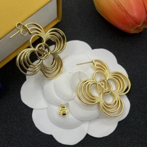 Louis Vuitton Jewelry Style 45