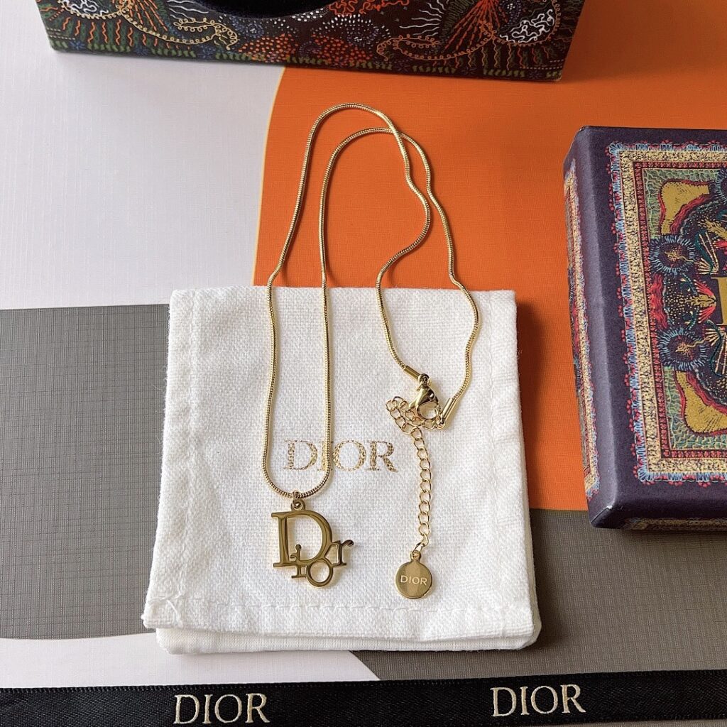 Dior Jewelry Style 35