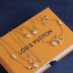 Louis Vuitton Jewelry Style 85