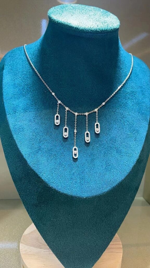 Messika Jewelry Style 75