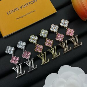 Louis Vuitton Jewelry Style 45