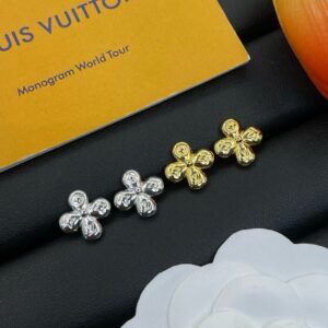 Louis Vuitton Jewelry Style 35