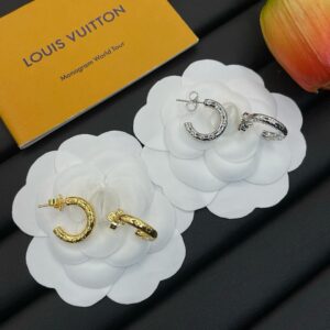 Louis Vuitton Jewelry Style 35