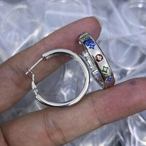Louis Vuitton Jewelry Style 40