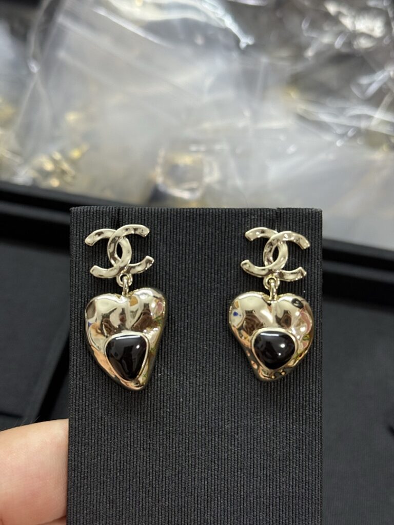 Chanel Jewelry Style 55