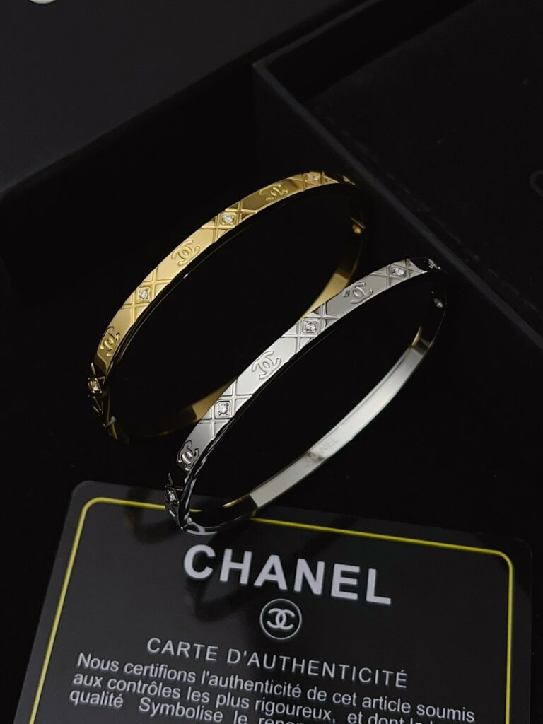 Chanel Jewelry Style 40