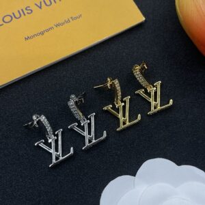 Louis Vuitton Jewelry Style 40