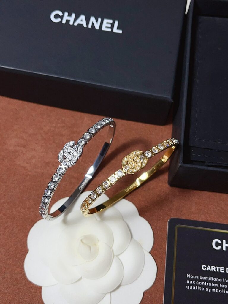 Chanel Jewelry Style 55