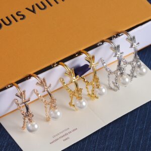 Louis Vuitton Jewelry Style 40