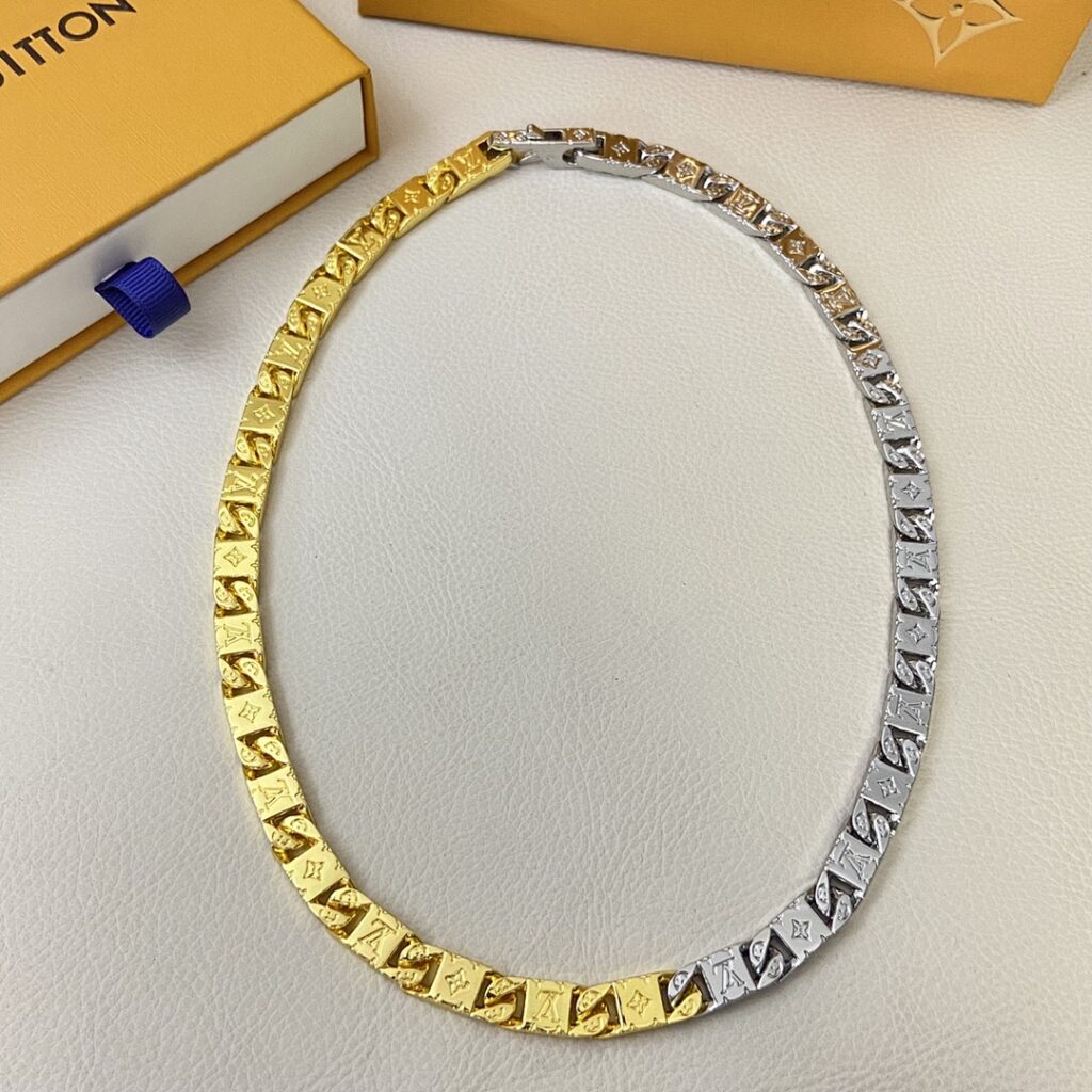 Louis Vuitton Jewelry Style 98