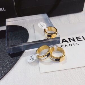 Chanel Jewelry Style 35 size678