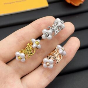 Louis Vuitton Jewelry Style 35