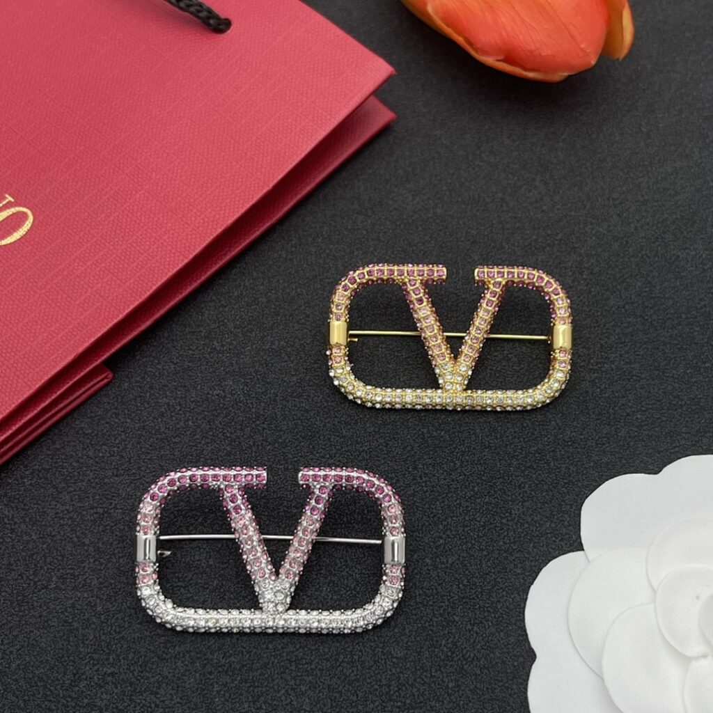 Valentino Jewelry Style 40