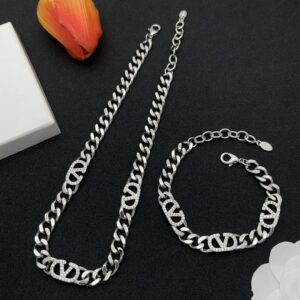 Valentino Necklace Style 55 45