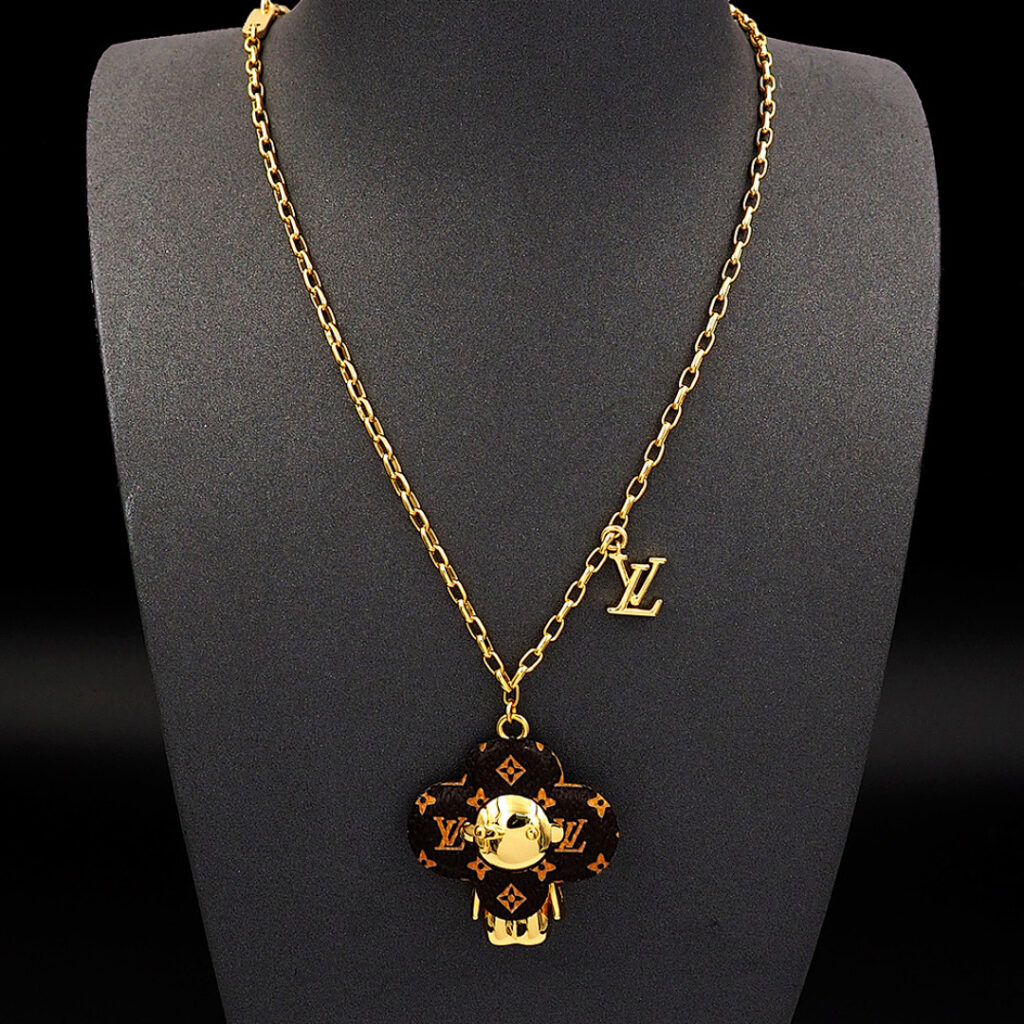 Louis Vuitton Jewelry Style 75