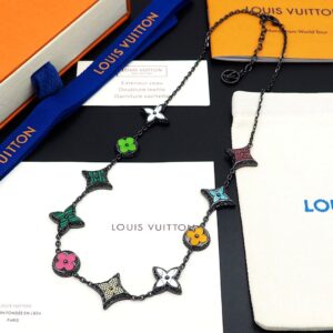 Louis Vuitton Jewelry Style 95