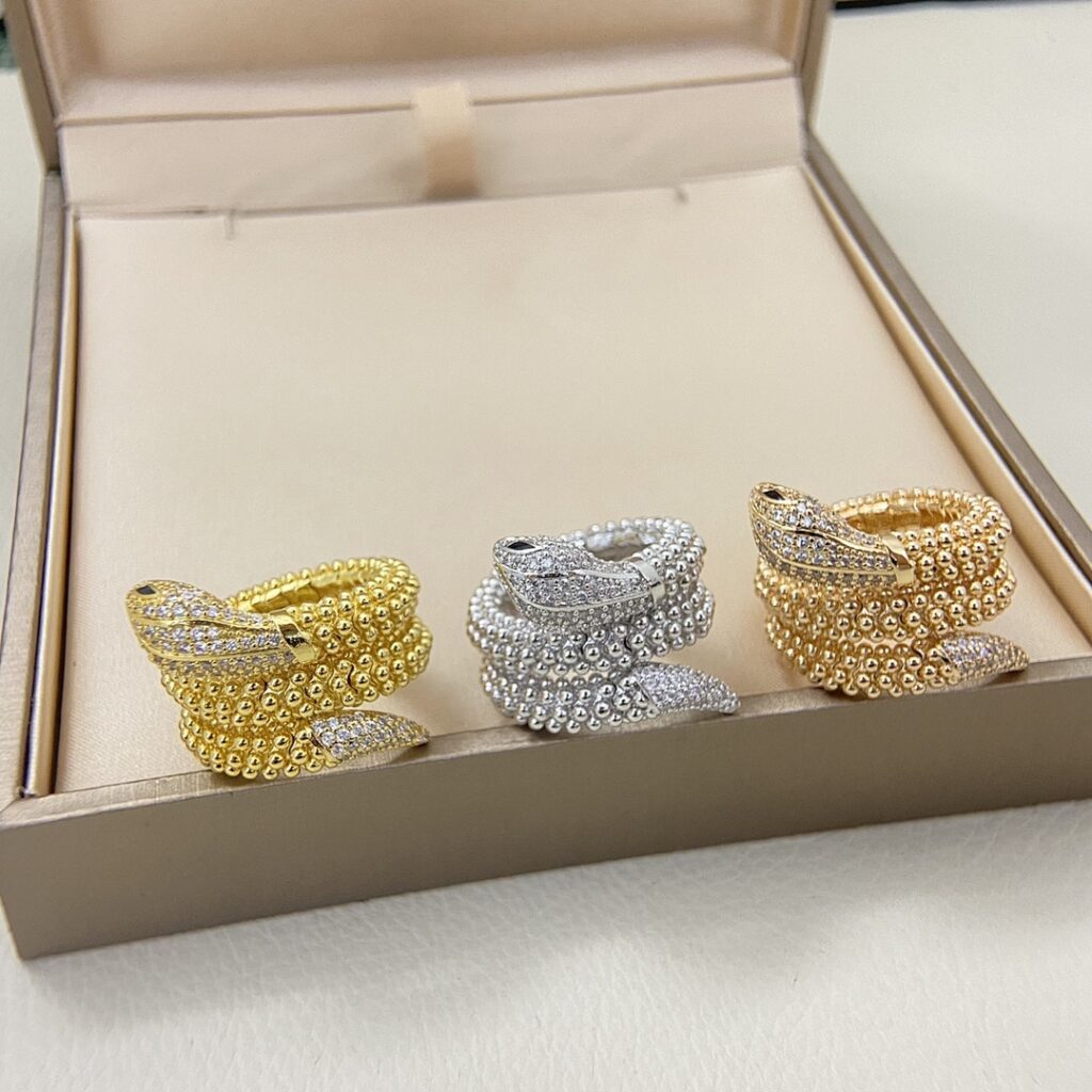 Bottega Veneta Jewelry Style 65