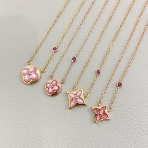 Louis Vuitton Jewelry Style 40