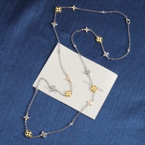 Louis Vuitton Jewelry Style 70