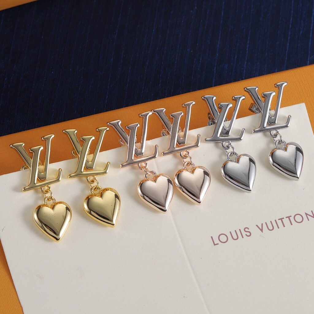 Louis Vuitton Jewelry Style 40