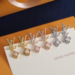 Louis Vuitton Jewelry Style 45