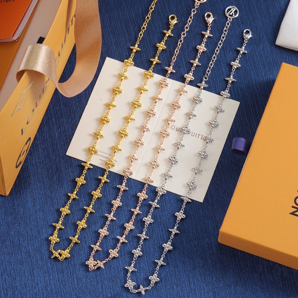 Louis Vuitton Jewelry Style 60