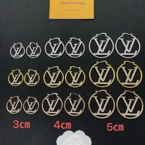 Louis Vuitton Jewelry Style 45