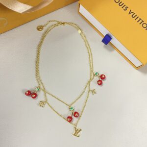 Louis Vuitton Jewelry Style 70