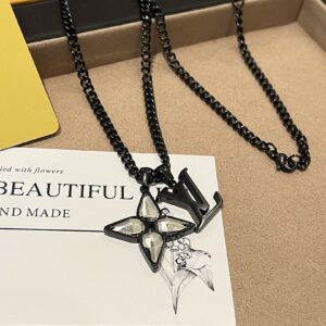 Louis Vuitton Jewelry Style 50
