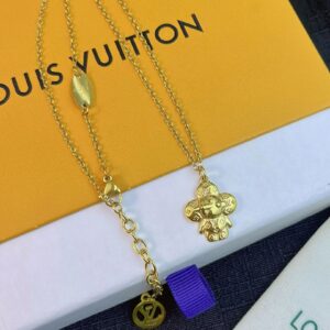 Louis Vuitton Jewelry Style 40