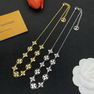 Louis Vuitton Jewelry Style 50