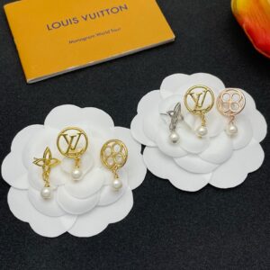 Louis Vuitton Jewelry Style 40