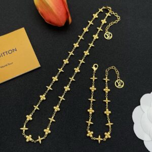 Louis Vuitton Necklace Style 60 45
