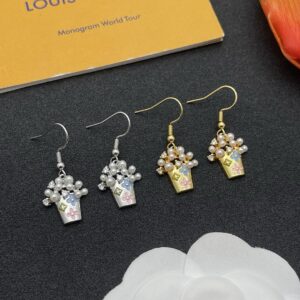 Louis Vuitton Jewelry Style 40