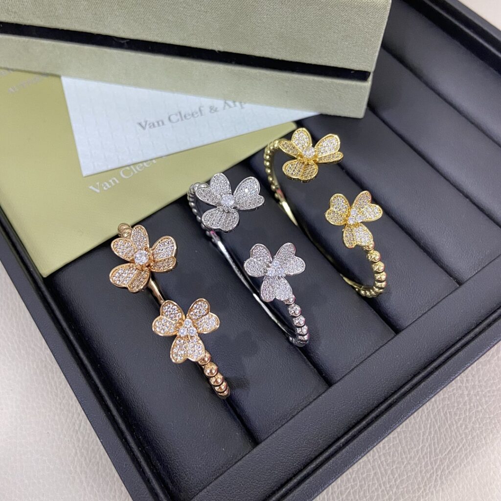Van Cleef & Arpels Jewelry Style 55