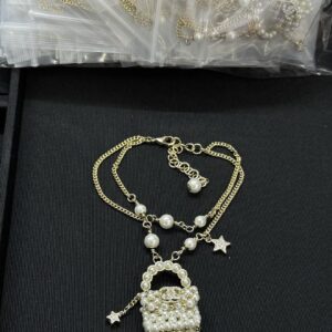 Chanel Jewelry Style 80