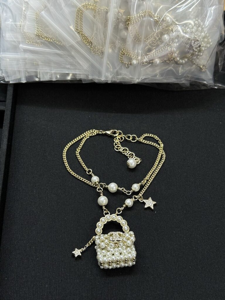 Chanel Jewelry Style 80