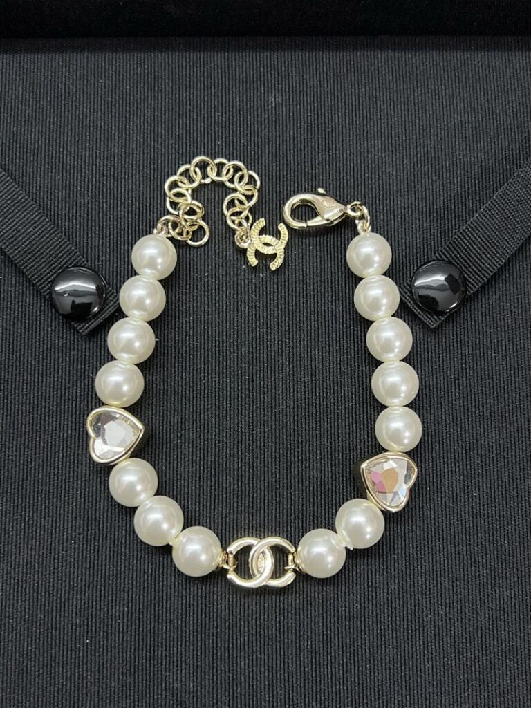 Chanel Jewelry Style 60