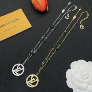 Louis Vuitton Jewelry Style 50