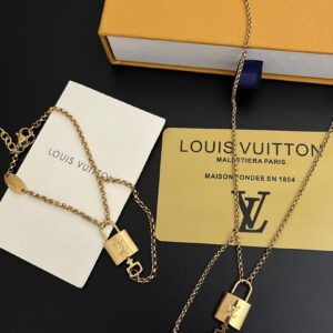 Louis Vuitton Necklace Style 40 40
