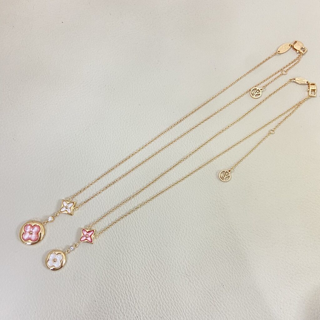 Louis Vuitton Jewelry Style 45
