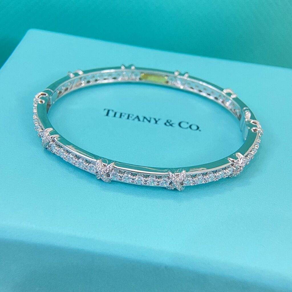 Tiffany Jewelry Style 80
