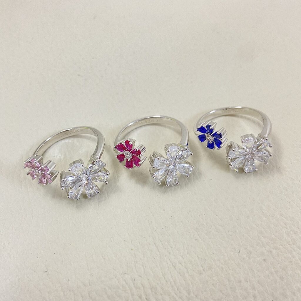 Van Cleef & Arpels Ring Style 40