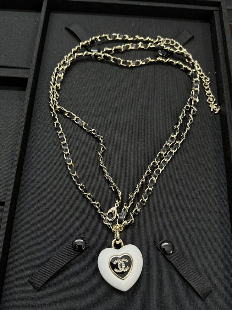 Jewelry Style 110