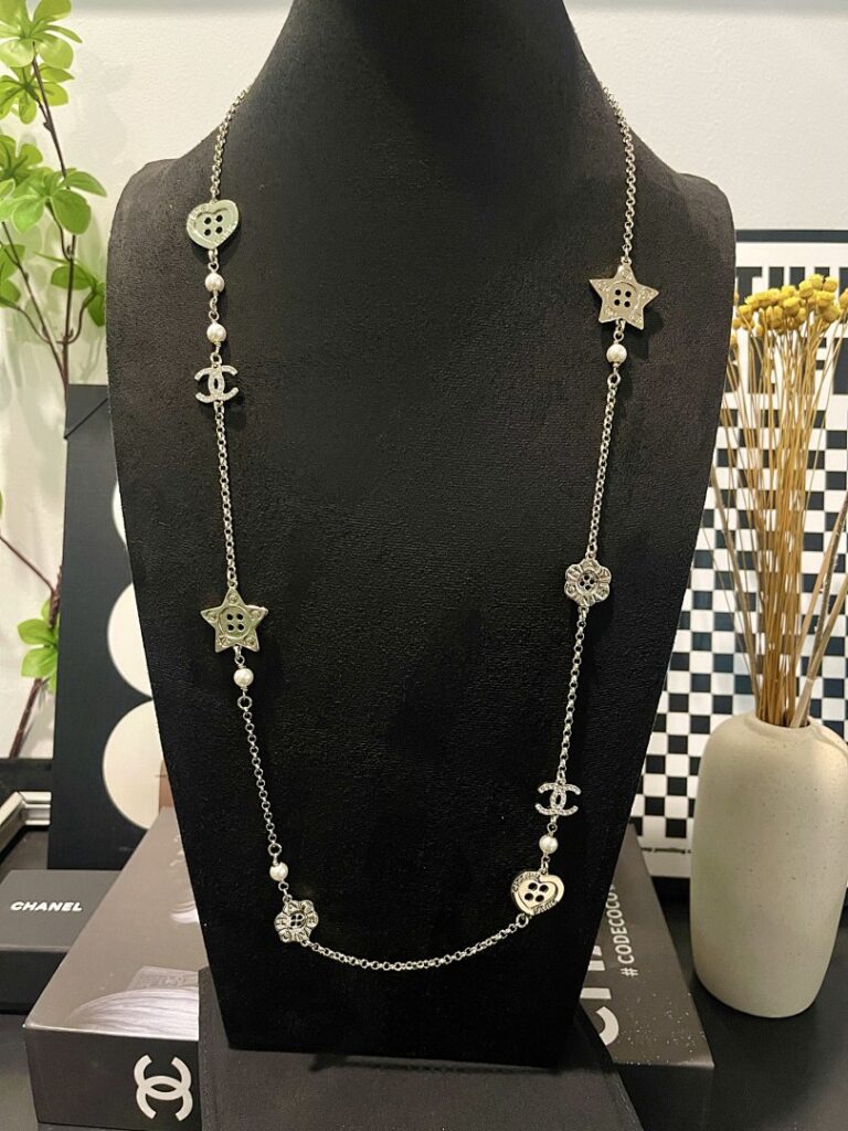 Jewelry Style 105